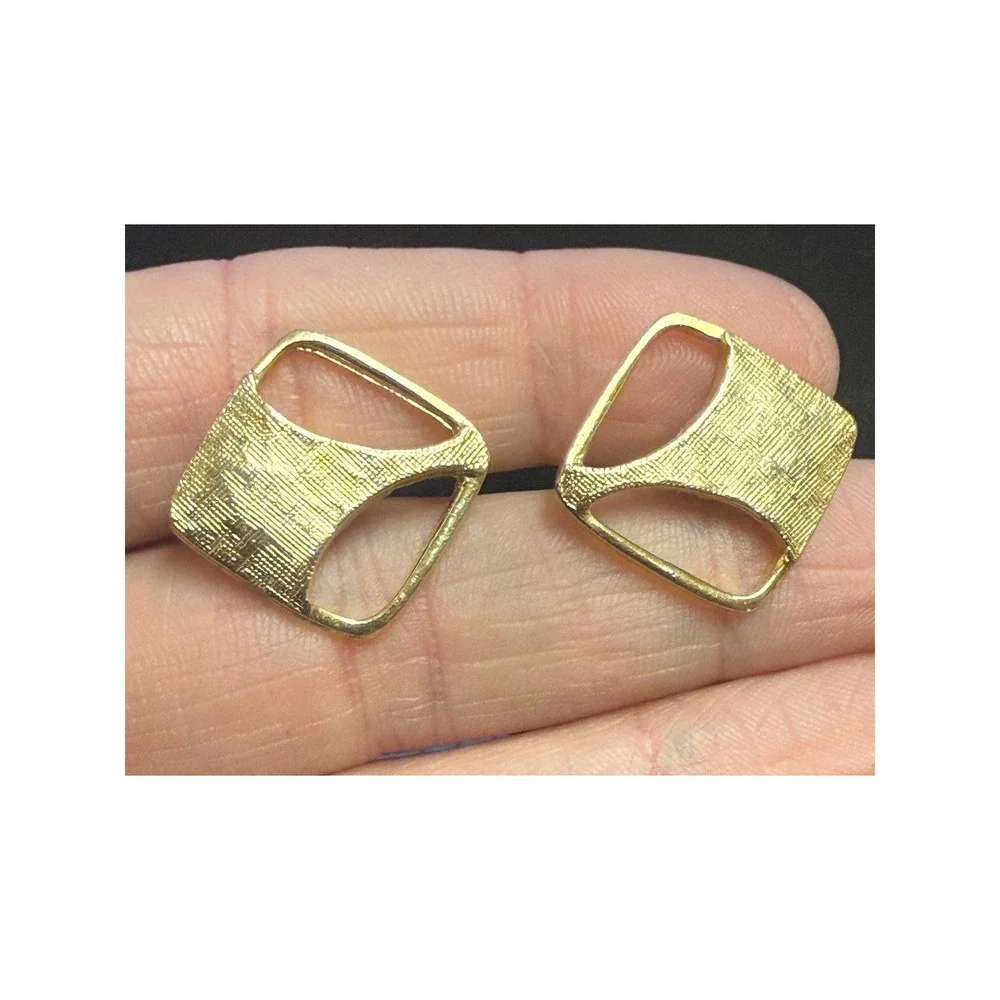 Vintage Mid Century Modern Gold Tone Textured Geometric Square Cufflinks